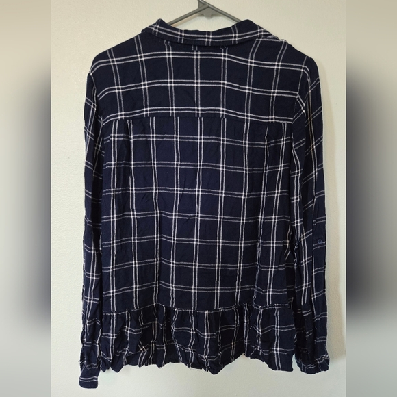 Express Navy Plaid Peplum Hem Shirt Size Medium - Picture 2 of 6